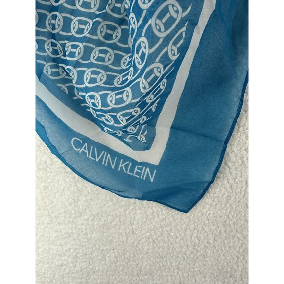 Calvin Klein, Chain-Print Chiffon Oblong Scarf Ocean Blue - Picture 3 of 5